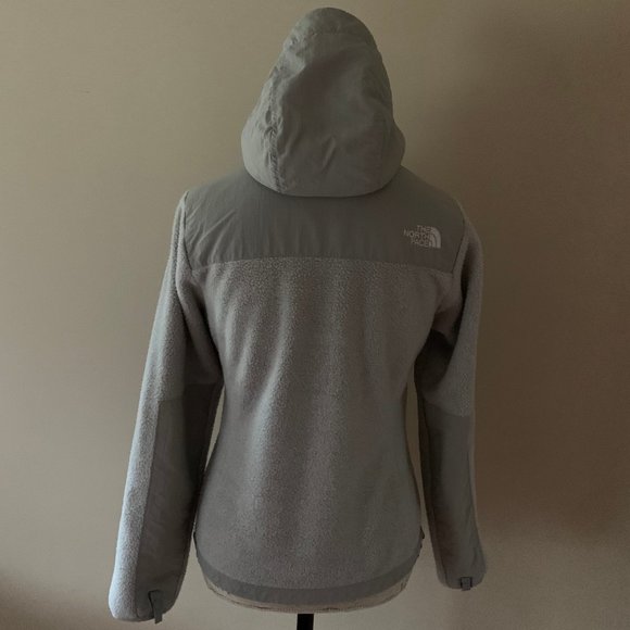 Grey North Face Denali Fleece - Picture 2 of 11